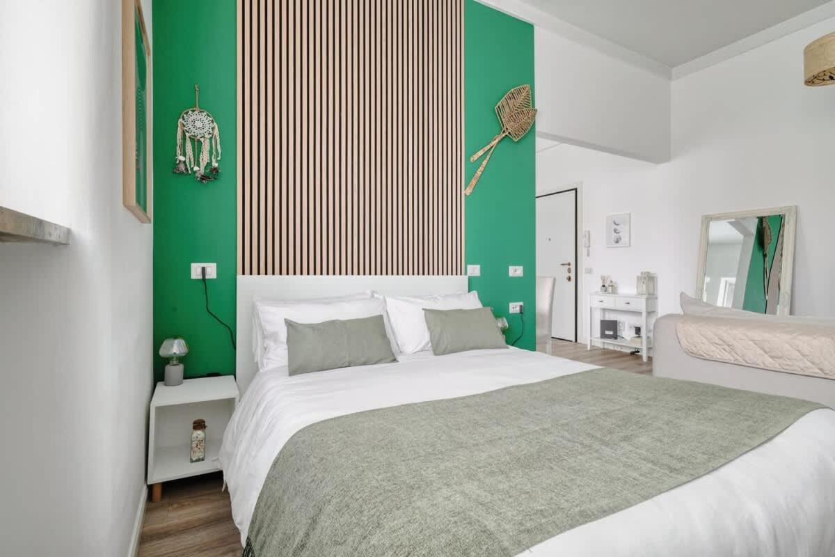Oasis Suite - Subway 50 Meters Just 5 Minutes From Duomo Milano Exteriör bild