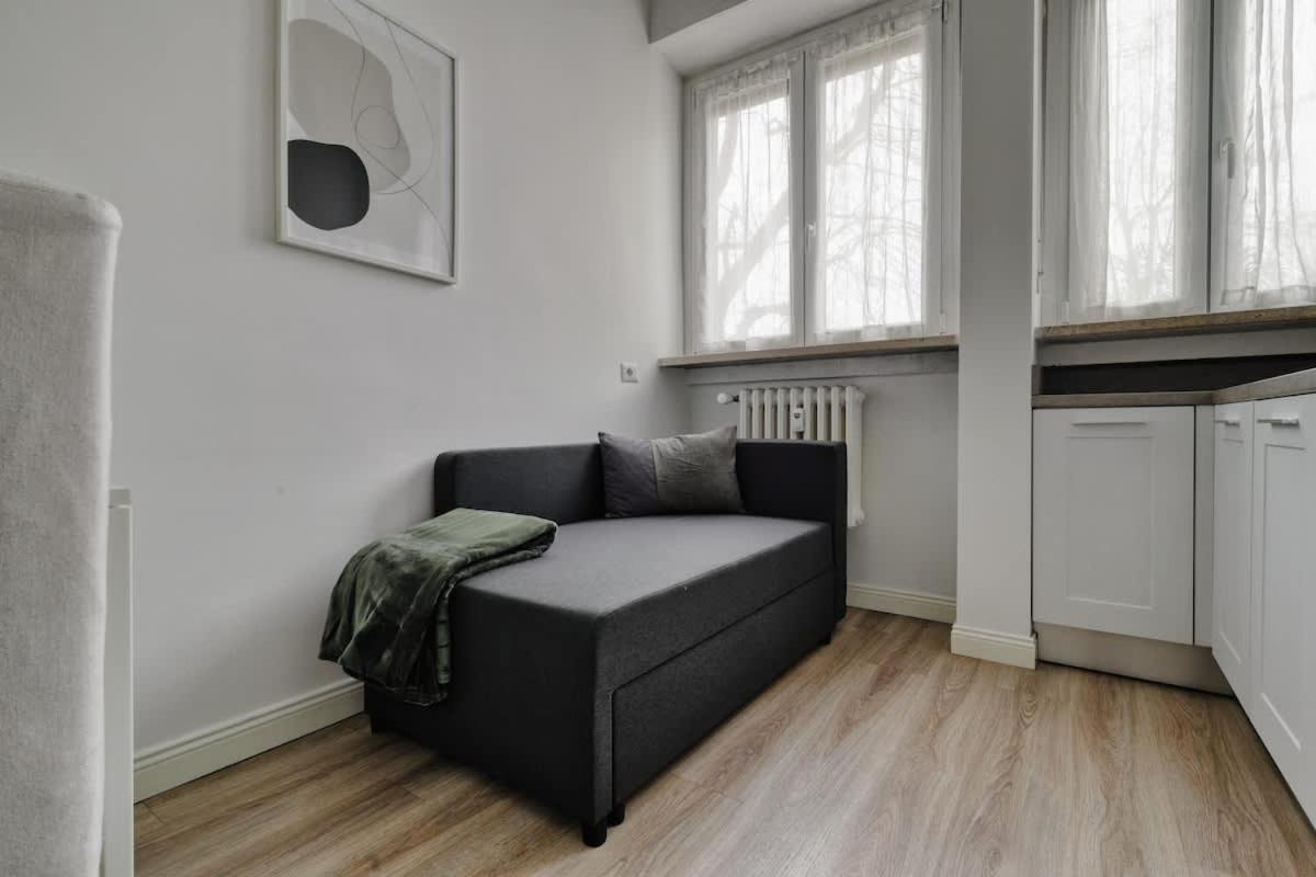 Oasis Suite - Subway 50 Meters Just 5 Minutes From Duomo Milano Exteriör bild