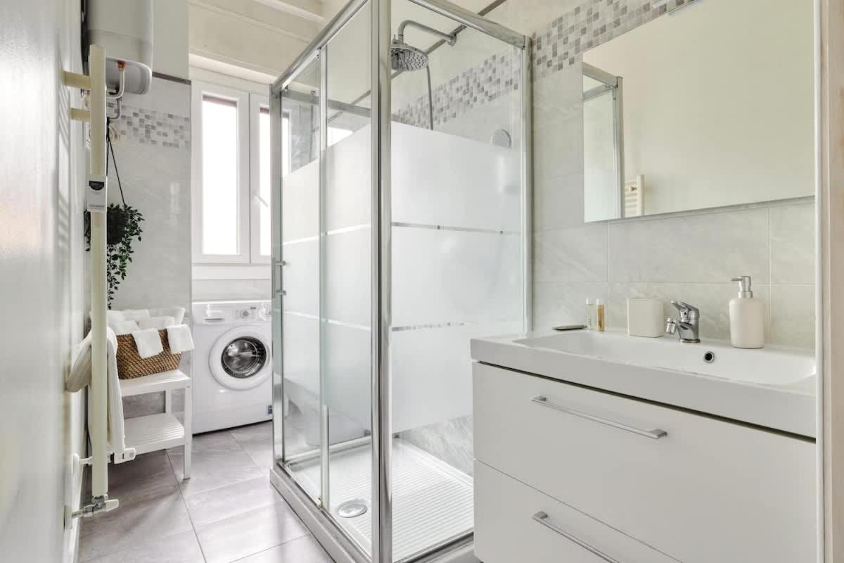 Oasis Suite - Subway 50 Meters Just 5 Minutes From Duomo Milano Exteriör bild